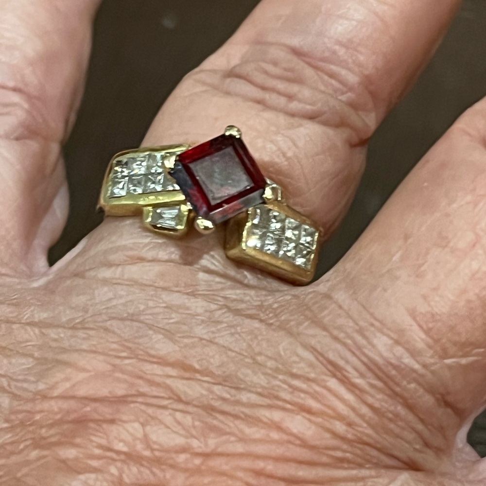 Diamond and Garnet ring